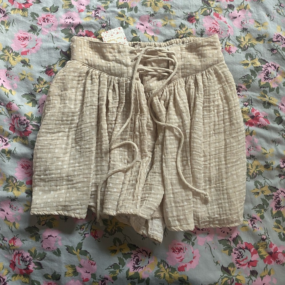 Free People shorts !